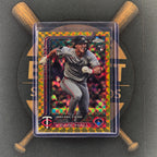 2025 Topps Chrome Update Luke Keaschall Gold Geometric | The Break Room Cards™-1